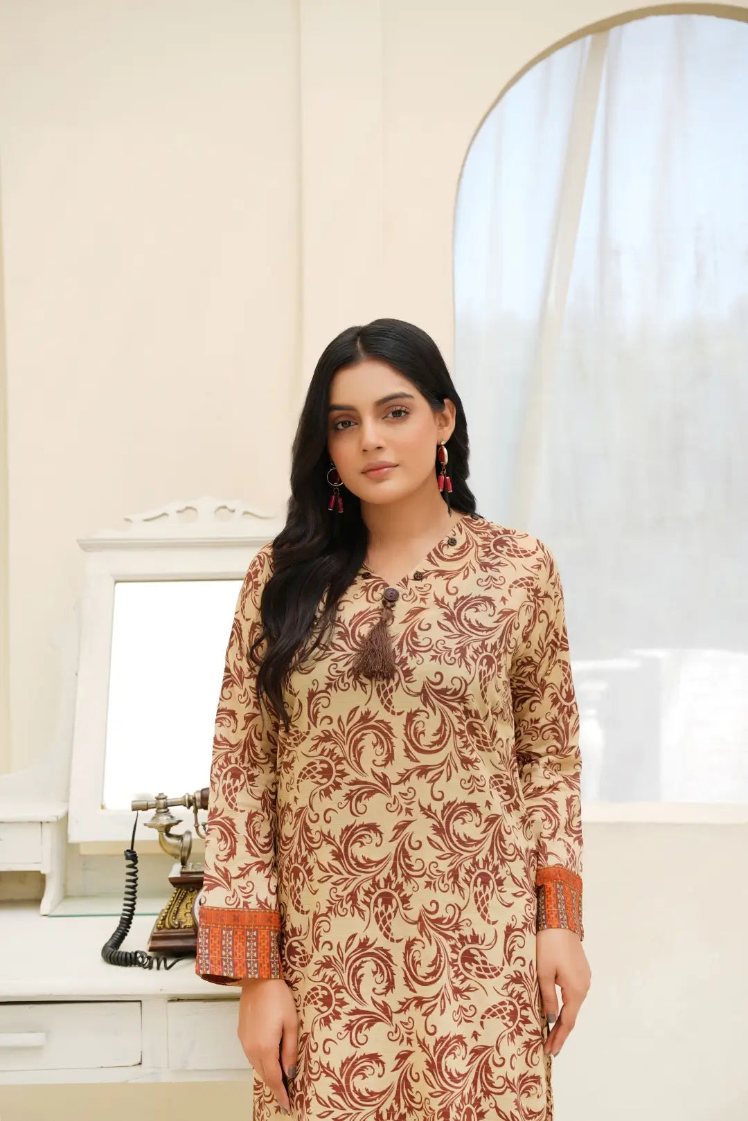 Zarnish - 2pc Stitched